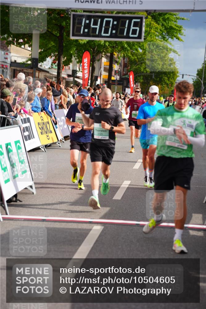 20.09.2026 - PSD Bank Halbmarathon LAZAROV Photography http://msf.ph/oto/10504605 20.09.2026 11:40:15 Ziel 1466, 3125, 3605, 3769, 3888, 4313, 4506, 4672, 4697, 4706 meine-sportfotos.de