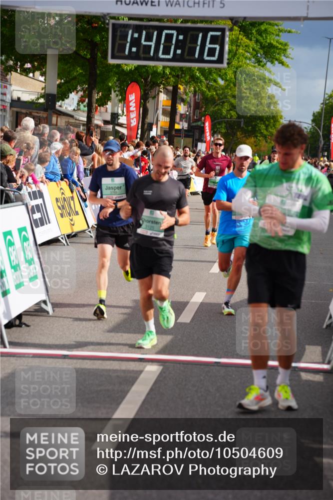 20.09.2026 - PSD Bank Halbmarathon LAZAROV Photography http://msf.ph/oto/10504609 20.09.2026 11:40:16 Ziel 1466, 3125, 3605, 3769, 3888, 4313, 4506, 4672, 4697, 4706 meine-sportfotos.de