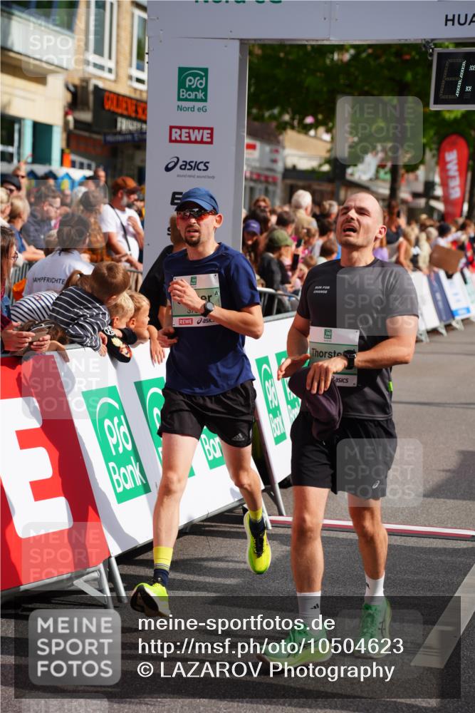 20.09.2026 - PSD Bank Halbmarathon LAZAROV Photography http://msf.ph/oto/10504623 20.09.2026 11:40:17 Ziel 1466, 3125, 3605, 3769, 3888, 4313, 4506, 4672, 4697, 4706 meine-sportfotos.de