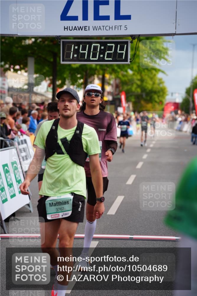 20.09.2026 - PSD Bank Halbmarathon LAZAROV Photography http://msf.ph/oto/10504689 20.09.2026 11:40:24 Ziel 2046, 3125, 3544, 3767, 3769, 4091, 4672, 4706 meine-sportfotos.de