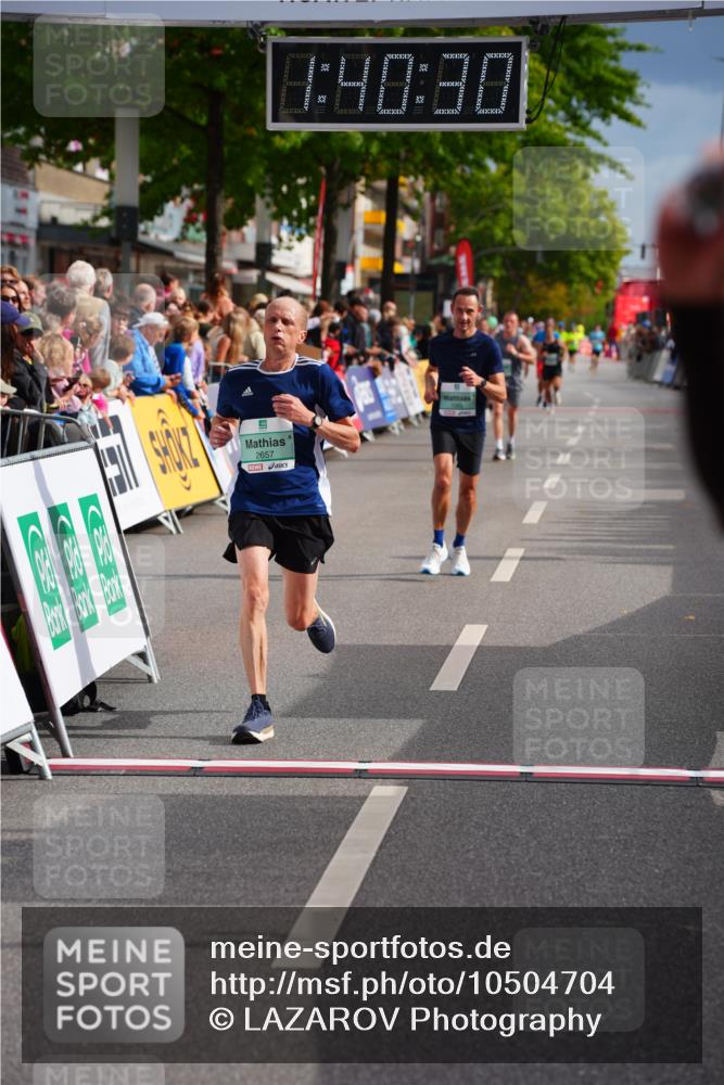 20.09.2026 - PSD Bank Halbmarathon LAZAROV Photography http://msf.ph/oto/10504704 20.09.2026 11:40:30 Ziel 1582, 2046, 2657, 3544, 3767, 4091 meine-sportfotos.de