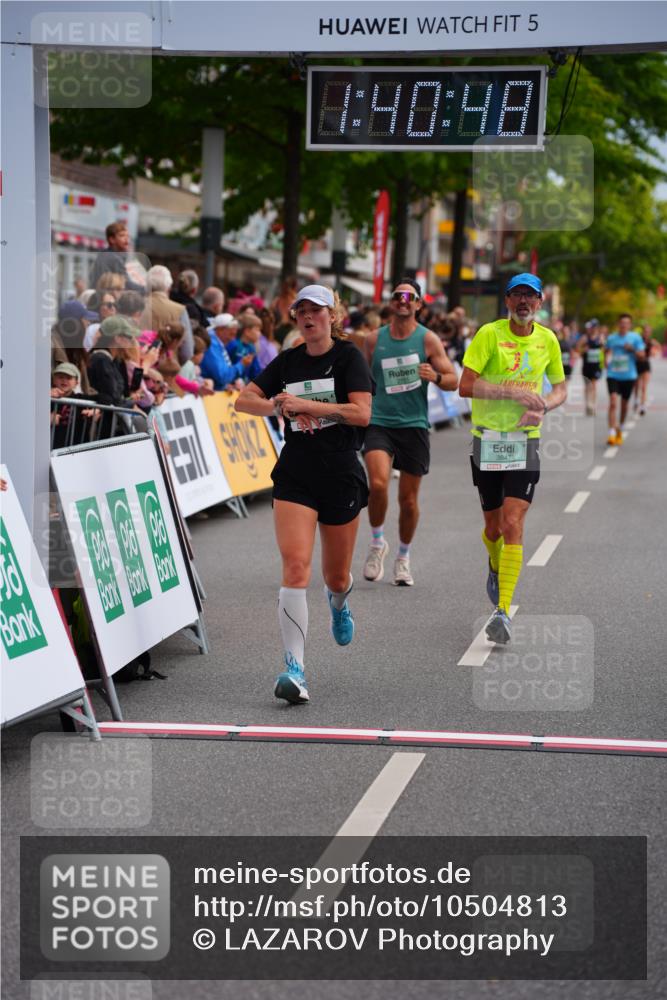 20.09.2026 - PSD Bank Halbmarathon LAZAROV Photography http://msf.ph/oto/10504813 20.09.2026 11:40:47 Ziel 2496, 2931, 3004, 3529, 3847, 4440 meine-sportfotos.de