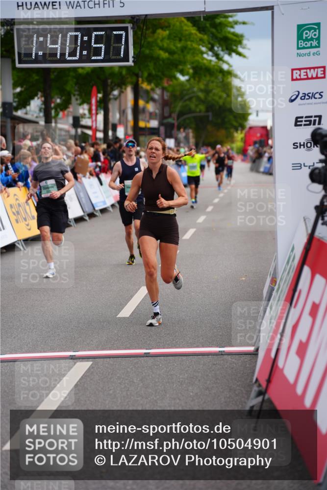 20.09.2026 - PSD Bank Halbmarathon LAZAROV Photography http://msf.ph/oto/10504901 20.09.2026 11:40:57 Ziel 2227, 2474, 2506, 2822, 2931, 3764 meine-sportfotos.de