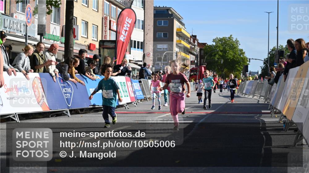 20.09.2026 - PSD Bank Halbmarathon J. Mangold http://msf.ph/oto/10505006 20.09.2026 10:34:39 Ziel 119, 161, 195, 378, 383, 400, 401, 403, 428, 452 meine-sportfotos.de