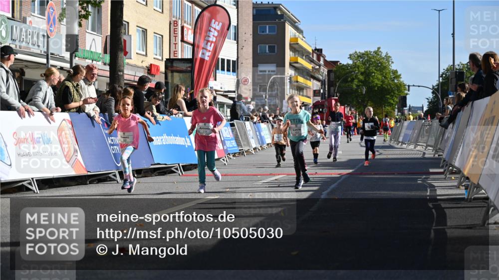 20.09.2026 - PSD Bank Halbmarathon J. Mangold http://msf.ph/oto/10505030 20.09.2026 10:34:41 Ziel 119, 161, 195, 378, 383, 400, 401, 403, 428, 452 meine-sportfotos.de