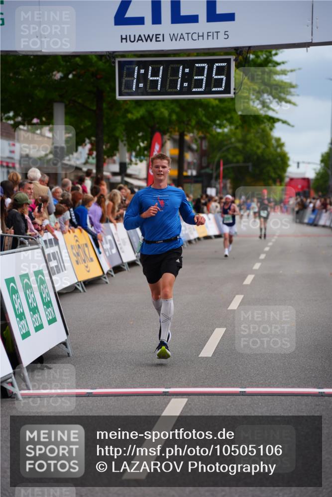 20.09.2026 - PSD Bank Halbmarathon LAZAROV Photography http://msf.ph/oto/10505106 20.09.2026 11:41:34 Ziel 2196, 3306 meine-sportfotos.de