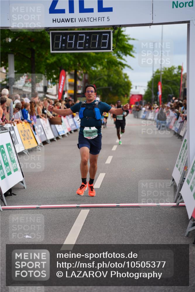 20.09.2026 - PSD Bank Halbmarathon LAZAROV Photography http://msf.ph/oto/10505377 20.09.2026 11:42:13 Ziel 1188, 2179, 2267, 2981, 3608 meine-sportfotos.de