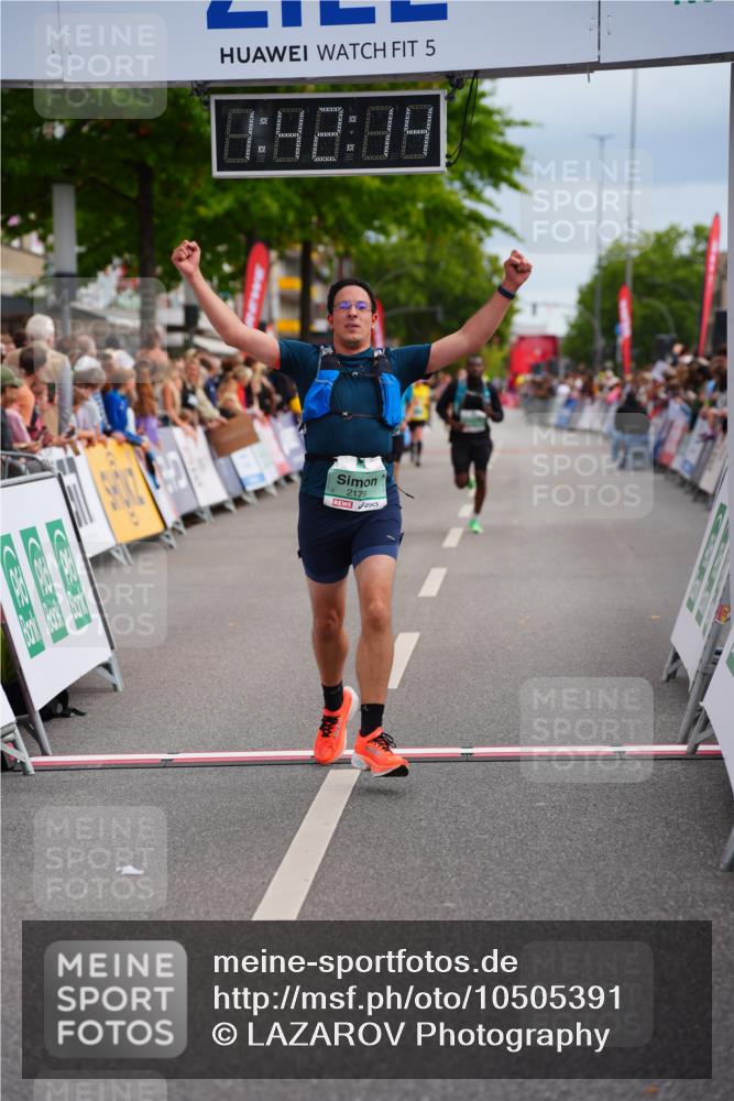 20.09.2026 - PSD Bank Halbmarathon LAZAROV Photography http://msf.ph/oto/10505391 20.09.2026 11:42:13 Ziel 1188, 2179, 2267, 2981, 3608 meine-sportfotos.de