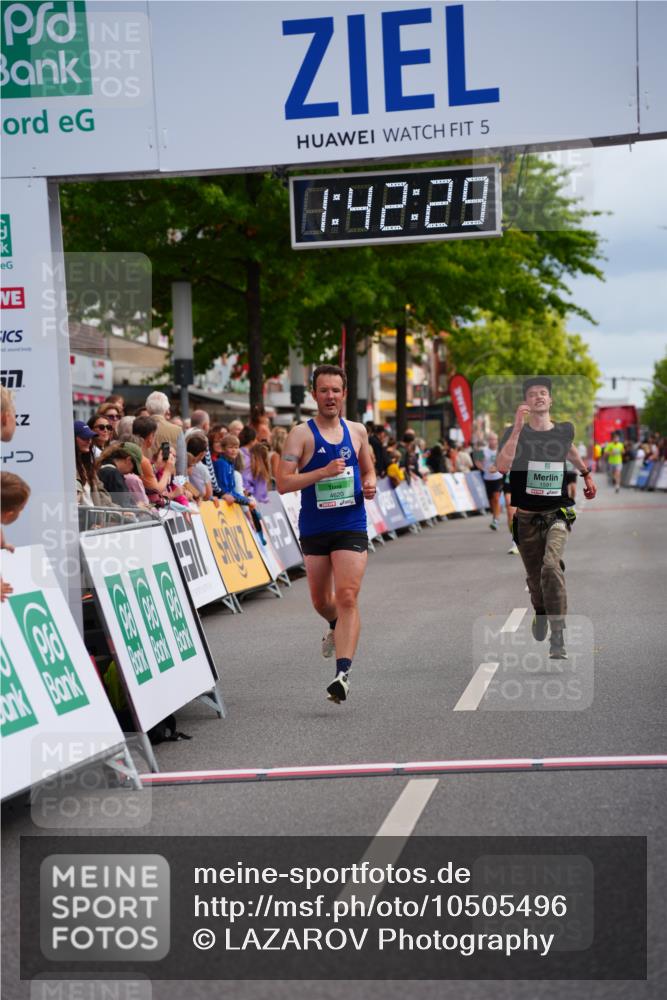 20.09.2026 - PSD Bank Halbmarathon LAZAROV Photography http://msf.ph/oto/10505496 20.09.2026 11:42:28 Ziel 1591, 2256, 2633, 4620, 4653 meine-sportfotos.de