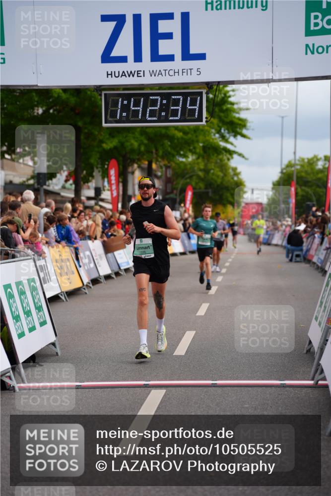 20.09.2026 - PSD Bank Halbmarathon LAZAROV Photography http://msf.ph/oto/10505525 20.09.2026 11:42:34 Ziel 1336, 1591, 2781, 4288, 4620 meine-sportfotos.de