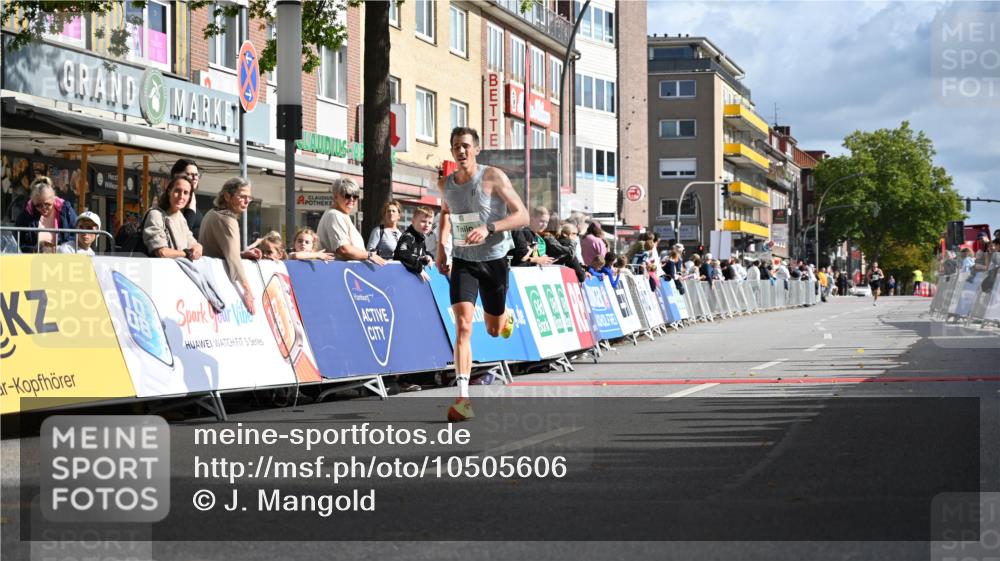 20.09.2026 - PSD Bank Halbmarathon J. Mangold http://msf.ph/oto/10505606 20.09.2026 11:17:28 Ziel 1073, 4546 meine-sportfotos.de