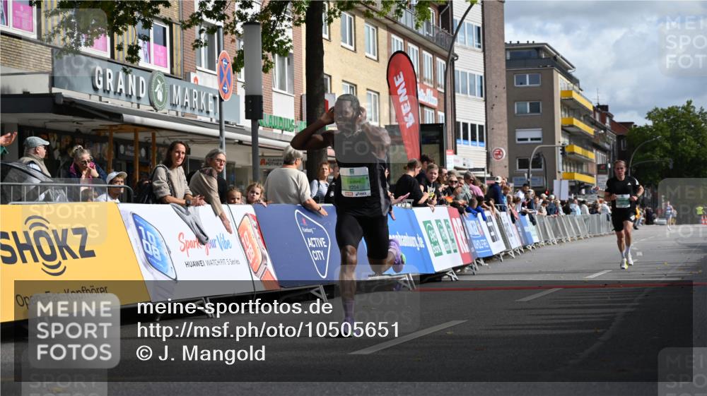 20.09.2026 - PSD Bank Halbmarathon J. Mangold http://msf.ph/oto/10505651 20.09.2026 11:18:09 Ziel 1204, 1765, 2951 meine-sportfotos.de
