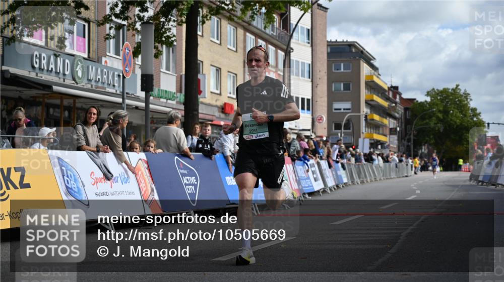 20.09.2026 - PSD Bank Halbmarathon J. Mangold http://msf.ph/oto/10505669 20.09.2026 11:18:12 Ziel 1204, 2951 meine-sportfotos.de