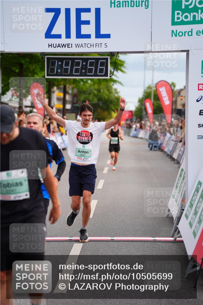 20.09.2026 - PSD Bank Halbmarathon LAZAROV Photography http://msf.ph/oto/10505699 20.09.2026 11:42:55 Ziel 1258, 1888, 2241, 3892, 4008, 4294, 4541, 4634 meine-sportfotos.de