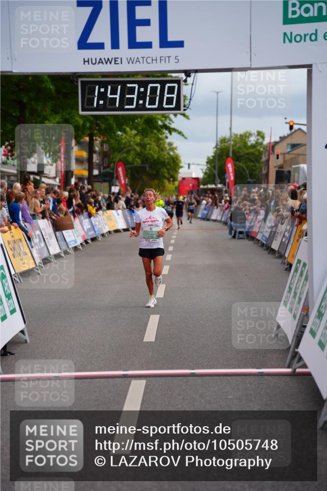 20.09.2026 - PSD Bank Halbmarathon LAZAROV Photography http://msf.ph/oto/10505748 20.09.2026 11:43:07 Ziel 1156, 1960, 4788 meine-sportfotos.de