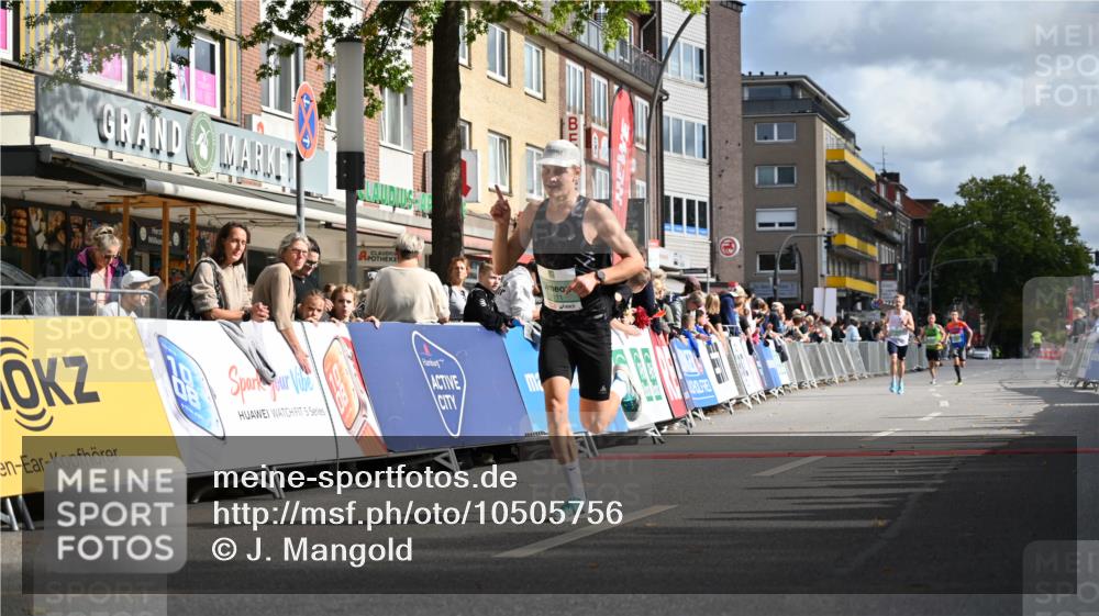 20.09.2026 - PSD Bank Halbmarathon J. Mangold http://msf.ph/oto/10505756 20.09.2026 11:18:59 Ziel 3171, 3272, 4119 meine-sportfotos.de