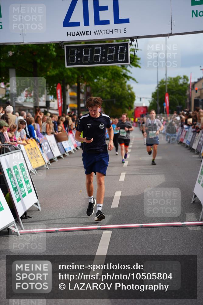 20.09.2026 - PSD Bank Halbmarathon LAZAROV Photography http://msf.ph/oto/10505804 20.09.2026 11:43:19 Ziel 1492, 4532 meine-sportfotos.de