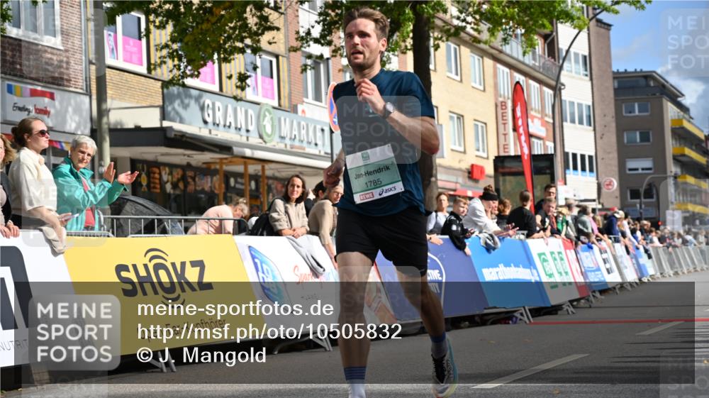 20.09.2026 - PSD Bank Halbmarathon J. Mangold http://msf.ph/oto/10505832 20.09.2026 11:19:38 Ziel 1785, 4372, 4718 meine-sportfotos.de