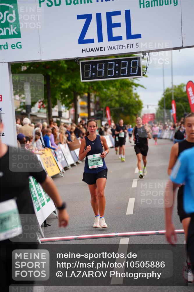 20.09.2026 - PSD Bank Halbmarathon LAZAROV Photography http://msf.ph/oto/10505886 20.09.2026 11:43:30 Ziel 1492, 2068, 2245, 2637, 2642, 2729, 3037, 3285, 4501 meine-sportfotos.de