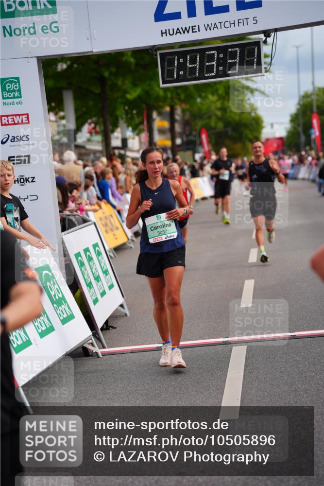 20.09.2026 - PSD Bank Halbmarathon LAZAROV Photography http://msf.ph/oto/10505896 20.09.2026 11:43:30 Ziel 1492, 2068, 2245, 2637, 2642, 2729, 3037, 3285, 4501 meine-sportfotos.de