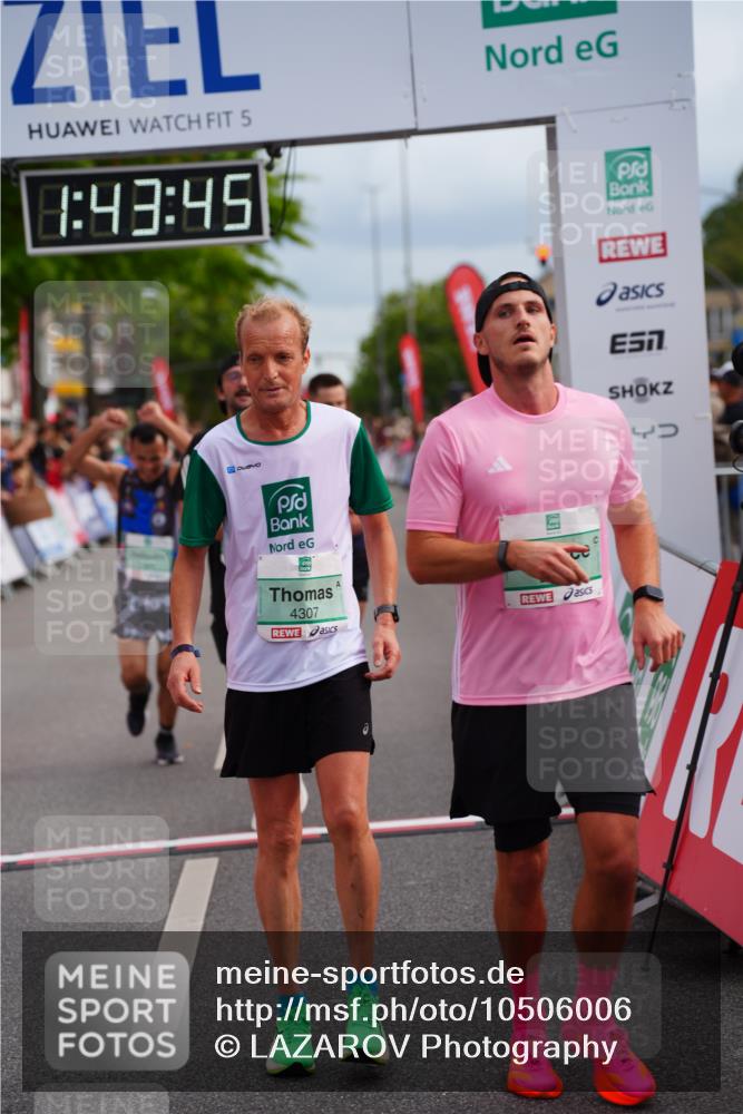 20.09.2026 - PSD Bank Halbmarathon LAZAROV Photography http://msf.ph/oto/10506006 20.09.2026 11:43:44 Ziel 1431, 1671, 2568, 3023, 4055, 4220, 4307, 4351, 4529, 4658 meine-sportfotos.de