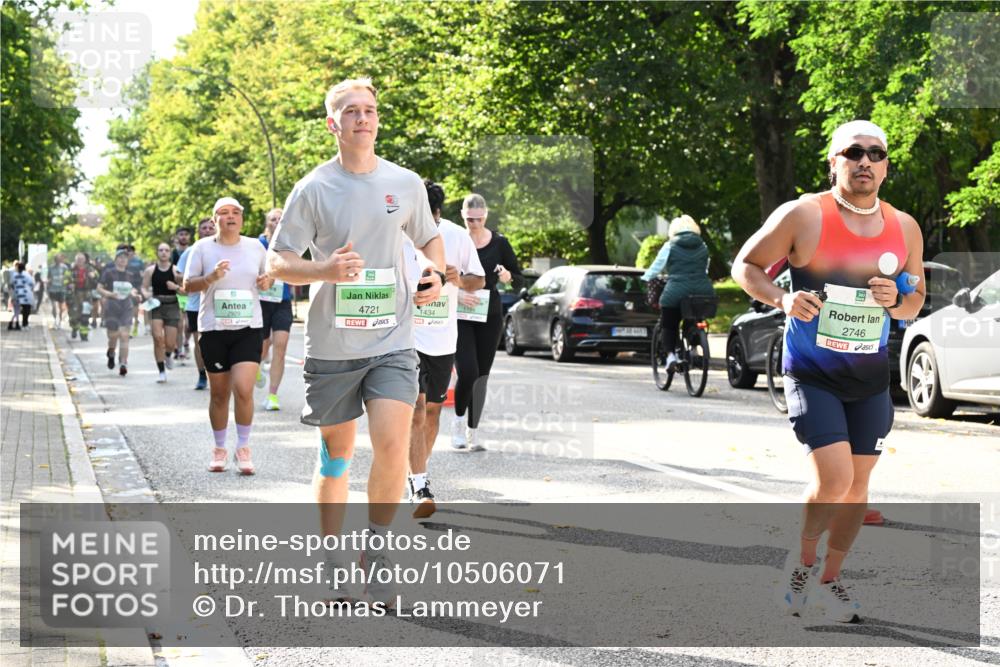 20.09.2026 - PSD Bank Halbmarathon Dr. Thomas Lammeyer http://msf.ph/oto/10506071 20.09.2026 11:02:46 Laufen 4721, 1194, 1434, 2746 meine-sportfotos.de