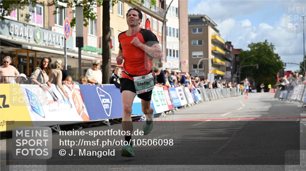 20.09.2026 - PSD Bank Halbmarathon J. Mangold http://msf.ph/oto/10506098 20.09.2026 11:22:22 Ziel 2417 meine-sportfotos.de