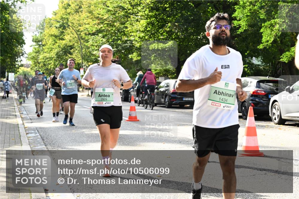 20.09.2026 - PSD Bank Halbmarathon Dr. Thomas Lammeyer http://msf.ph/oto/10506099 20.09.2026 11:02:48 Laufen 2929, 1434 meine-sportfotos.de
