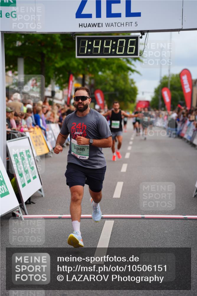 20.09.2026 - PSD Bank Halbmarathon LAZAROV Photography http://msf.ph/oto/10506151 20.09.2026 11:44:05 Ziel 1493, 2071, 2946, 3651, 4723 meine-sportfotos.de