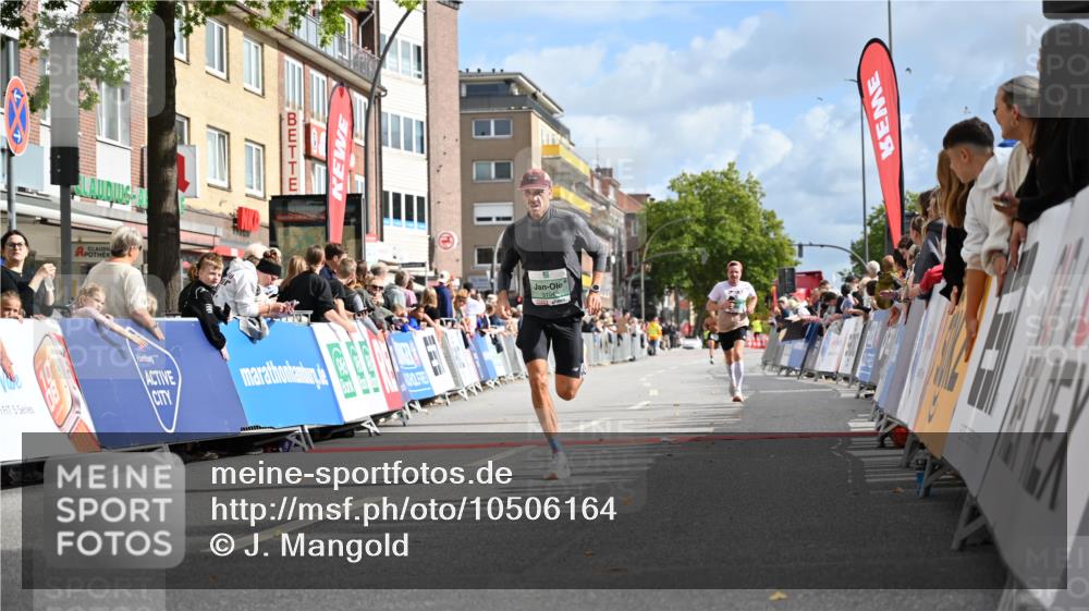 20.09.2026 - PSD Bank Halbmarathon J. Mangold http://msf.ph/oto/10506164 20.09.2026 11:23:19 Ziel 1985, 3104, 3625 meine-sportfotos.de