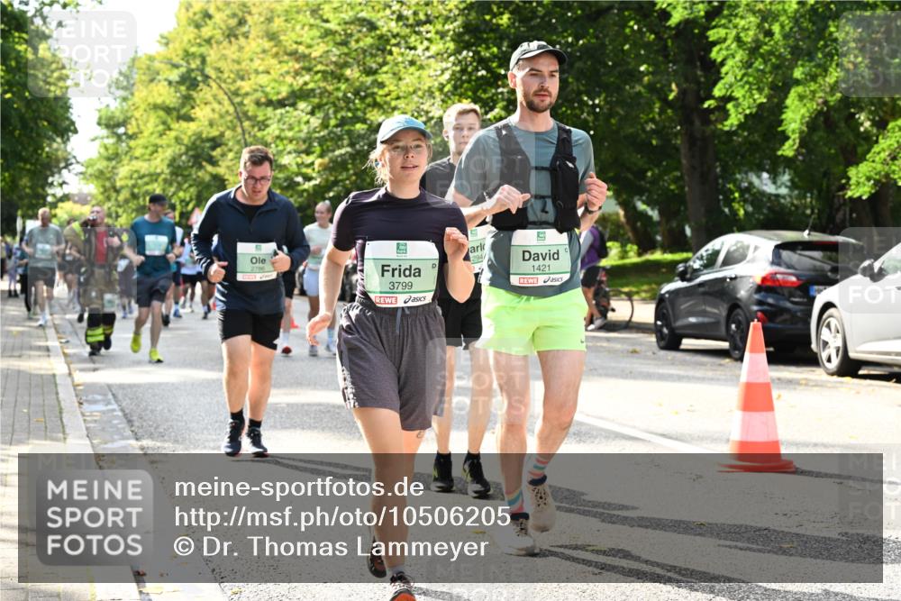20.09.2026 - PSD Bank Halbmarathon Dr. Thomas Lammeyer http://msf.ph/oto/10506205 20.09.2026 11:02:54 Laufen 2786, 3799, 294, 1421 meine-sportfotos.de