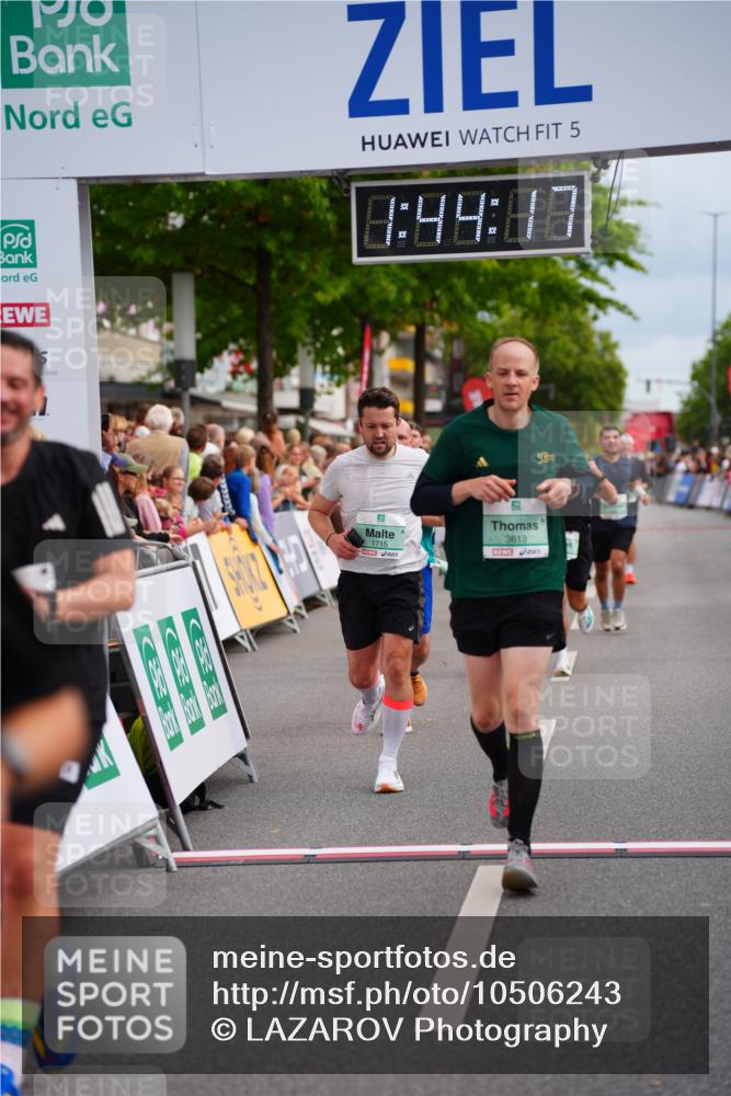 20.09.2026 - PSD Bank Halbmarathon LAZAROV Photography http://msf.ph/oto/10506243 20.09.2026 11:44:16 Ziel 1455, 1715, 1833, 2132, 2366, 2512, 2966, 3613, 4607, 4723 meine-sportfotos.de