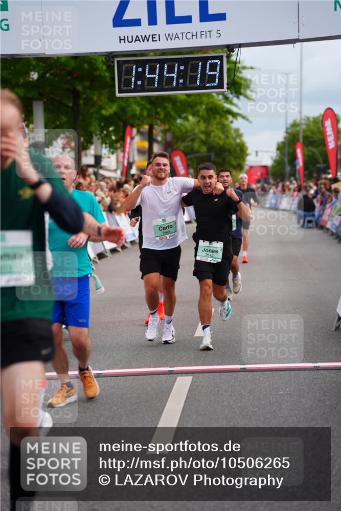 20.09.2026 - PSD Bank Halbmarathon LAZAROV Photography http://msf.ph/oto/10506265 20.09.2026 11:44:19 Ziel 1147, 1455, 1715, 1833, 2132, 2366, 2467, 2512, 2966, 3613, 4607, 4608 meine-sportfotos.de