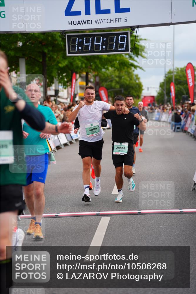 20.09.2026 - PSD Bank Halbmarathon LAZAROV Photography http://msf.ph/oto/10506268 20.09.2026 11:44:19 Ziel 1147, 1455, 1715, 1833, 2132, 2366, 2467, 2512, 2966, 3613, 4607, 4608 meine-sportfotos.de