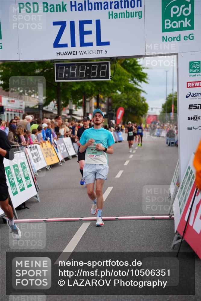 20.09.2026 - PSD Bank Halbmarathon LAZAROV Photography http://msf.ph/oto/10506351 20.09.2026 11:44:31 Ziel 1317, 1753, 2805, 3322, 4026, 4309, 4533, 4608 meine-sportfotos.de
