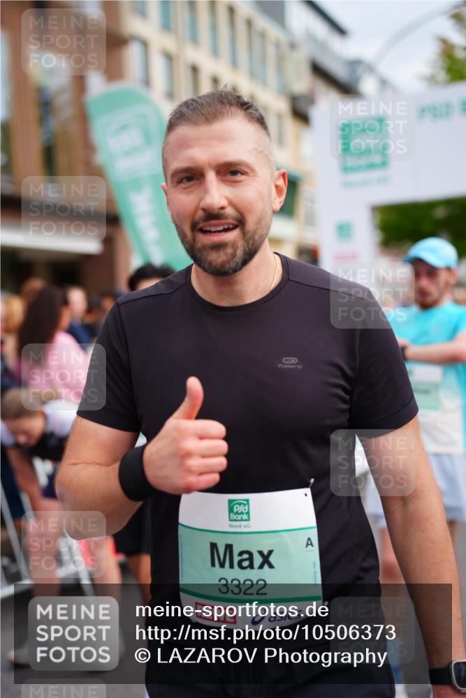 20.09.2026 - PSD Bank Halbmarathon LAZAROV Photography http://msf.ph/oto/10506373 20.09.2026 11:44:33 Ziel 1317, 1753, 2805, 3322, 4026, 4309, 4533 meine-sportfotos.de