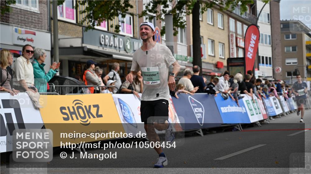 20.09.2026 - PSD Bank Halbmarathon J. Mangold http://msf.ph/oto/10506454 20.09.2026 11:24:31 Ziel 1636, 2365, 2766, 4463 meine-sportfotos.de