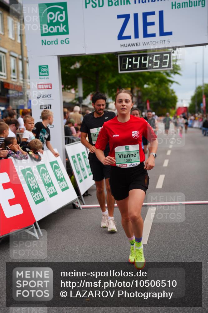 20.09.2026 - PSD Bank Halbmarathon LAZAROV Photography http://msf.ph/oto/10506510 20.09.2026 11:44:52 Ziel 1081, 1083, 1771, 2558, 3319, 3506 meine-sportfotos.de