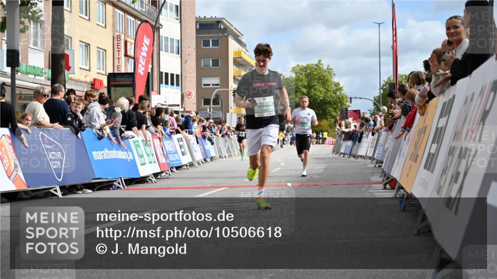 20.09.2026 - PSD Bank Halbmarathon J. Mangold http://msf.ph/oto/10506618 20.09.2026 11:25:44 Ziel 2377, 2388, 4133, 4277, 4729 meine-sportfotos.de