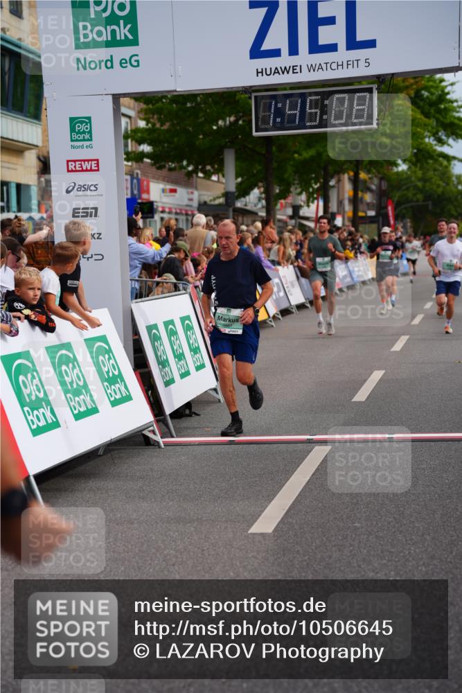 20.09.2026 - PSD Bank Halbmarathon LAZAROV Photography http://msf.ph/oto/10506645 20.09.2026 11:45:07 Ziel 1159, 1430, 1547, 2677, 3861, 4365, 4366 meine-sportfotos.de