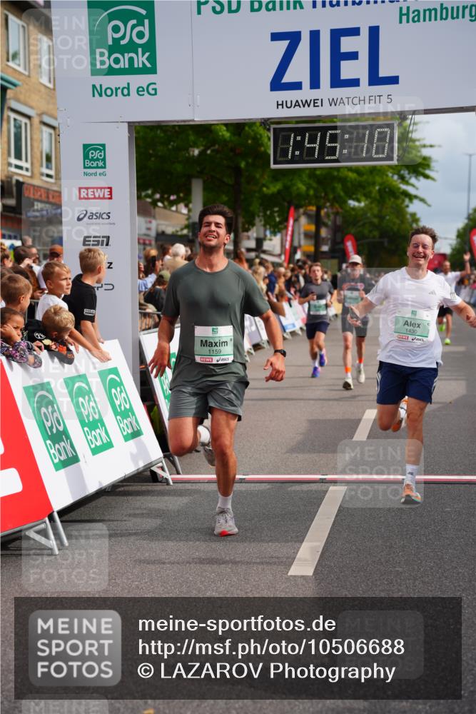 20.09.2026 - PSD Bank Halbmarathon LAZAROV Photography http://msf.ph/oto/10506688 20.09.2026 11:45:10 Ziel 1159, 1430, 2300, 2959, 3861, 3913, 3981, 4365, 4366 meine-sportfotos.de