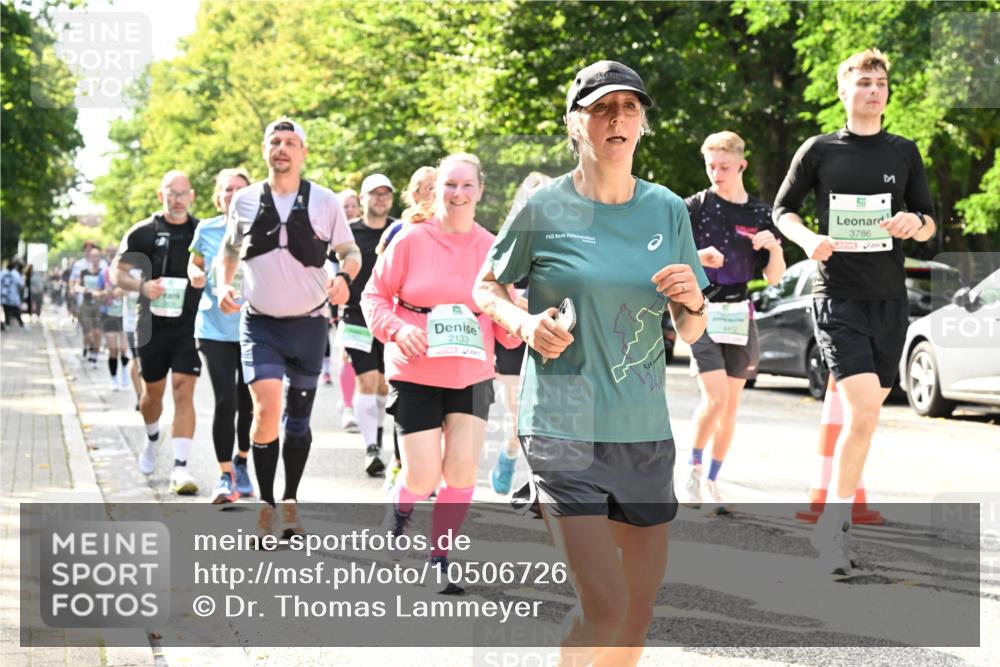 20.09.2026 - PSD Bank Halbmarathon Dr. Thomas Lammeyer http://msf.ph/oto/10506726 20.09.2026 11:03:40 Laufen 2133, 4412, 3786 meine-sportfotos.de
