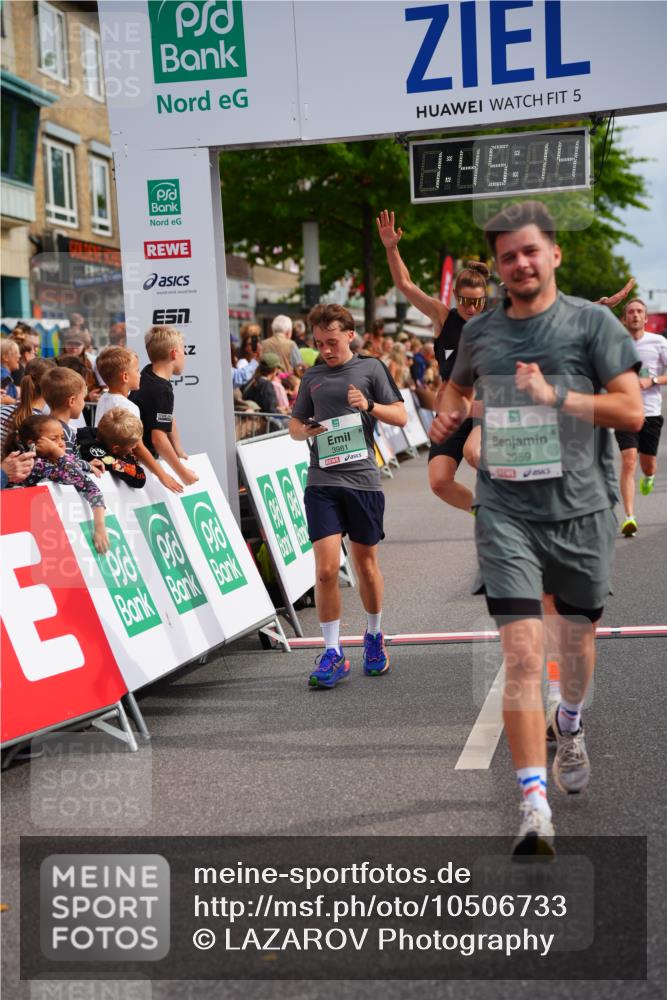 20.09.2026 - PSD Bank Halbmarathon LAZAROV Photography http://msf.ph/oto/10506733 20.09.2026 11:45:13 Ziel 1159, 1430, 2300, 2928, 2959, 3861, 3913, 3981 meine-sportfotos.de