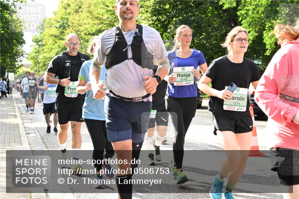 20.09.2026 - PSD Bank Halbmarathon Dr. Thomas Lammeyer http://msf.ph/oto/10506753 20.09.2026 11:03:41 Laufen 3859, 3140, 1214 meine-sportfotos.de