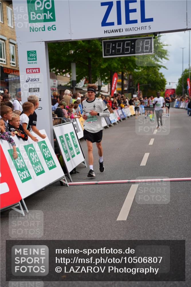 20.09.2026 - PSD Bank Halbmarathon LAZAROV Photography http://msf.ph/oto/10506807 20.09.2026 11:45:18 Ziel 1168, 1374, 1430, 2300, 2928, 2959, 3913, 3981 meine-sportfotos.de