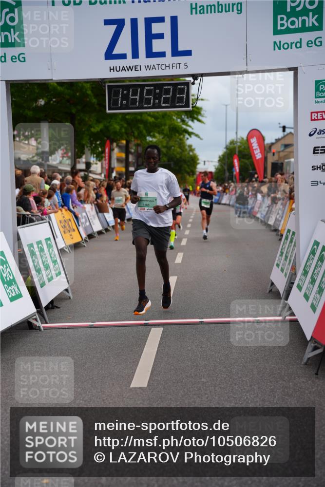 20.09.2026 - PSD Bank Halbmarathon LAZAROV Photography http://msf.ph/oto/10506826 20.09.2026 11:45:22 Ziel 1168, 1374, 2928, 3865, 4744, 4745 meine-sportfotos.de
