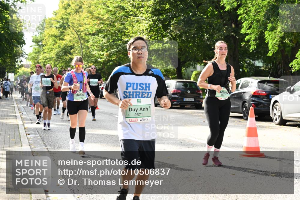 20.09.2026 - PSD Bank Halbmarathon Dr. Thomas Lammeyer http://msf.ph/oto/10506837 20.09.2026 11:03:45 Laufen 1751, 2671, 4683, 3907 meine-sportfotos.de