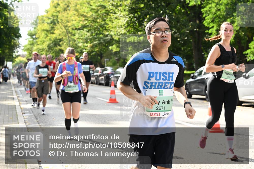 20.09.2026 - PSD Bank Halbmarathon Dr. Thomas Lammeyer http://msf.ph/oto/10506847 20.09.2026 11:03:46 Laufen 2671, 3907 meine-sportfotos.de