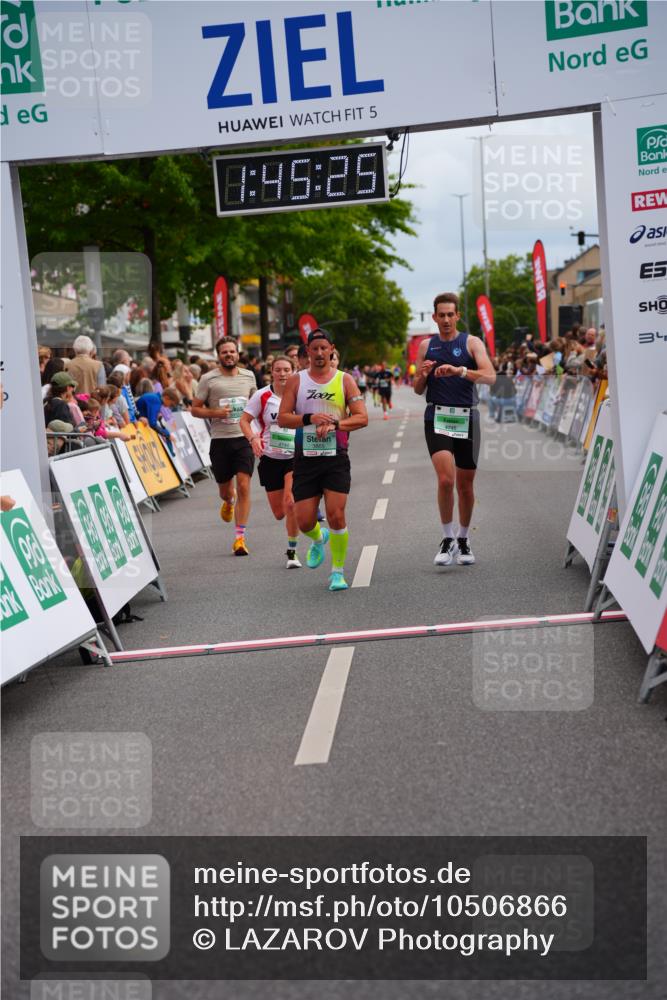 20.09.2026 - PSD Bank Halbmarathon LAZAROV Photography http://msf.ph/oto/10506866 20.09.2026 11:45:25 Ziel 1168, 1374, 1972, 2386, 3496, 3865, 3955, 4744, 4745 meine-sportfotos.de