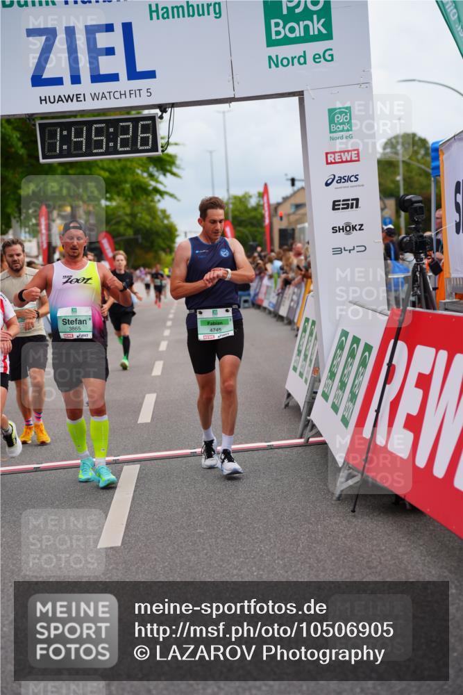 20.09.2026 - PSD Bank Halbmarathon LAZAROV Photography http://msf.ph/oto/10506905 20.09.2026 11:45:26 Ziel 1168, 1374, 1972, 2386, 3496, 3865, 3955, 4744, 4745 meine-sportfotos.de